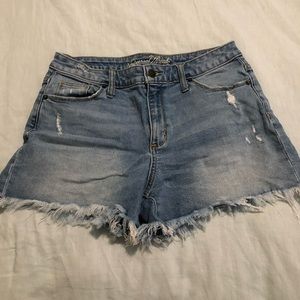 Universal Threads High Rise Shortie